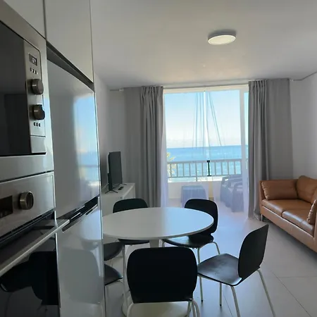Parque Santiago Ii , Renovated, Ocean View, Heated Swimming Pool !